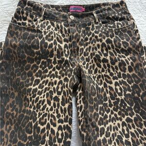 Edikted Leopard Print Jeans